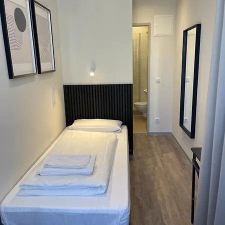 Motel Blue - Minimalist Boutique Hotel Berlin Exterior photo