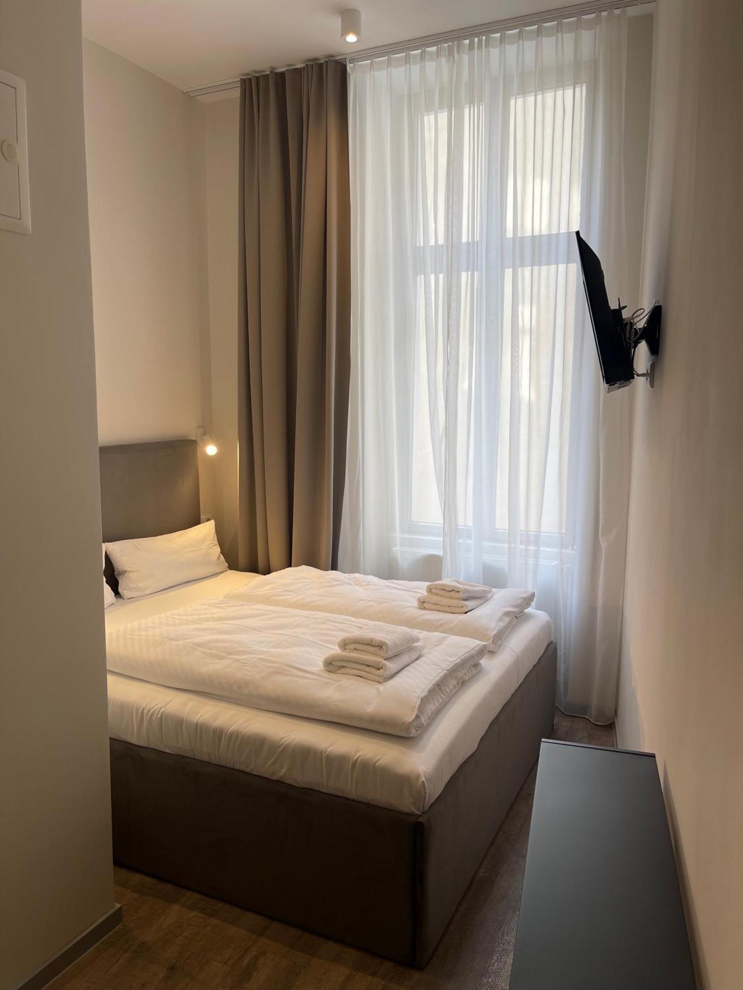 Blue - Minimalist Boutique Affittacamere